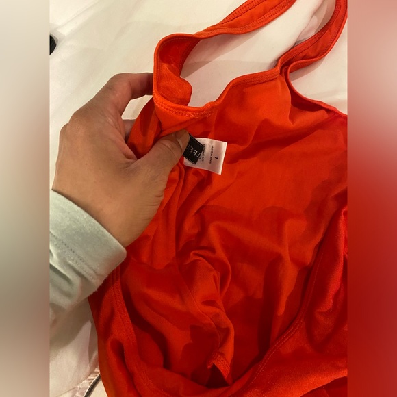 DixPerfect Red Metallic One Piece Size L - Picture 3 of 5